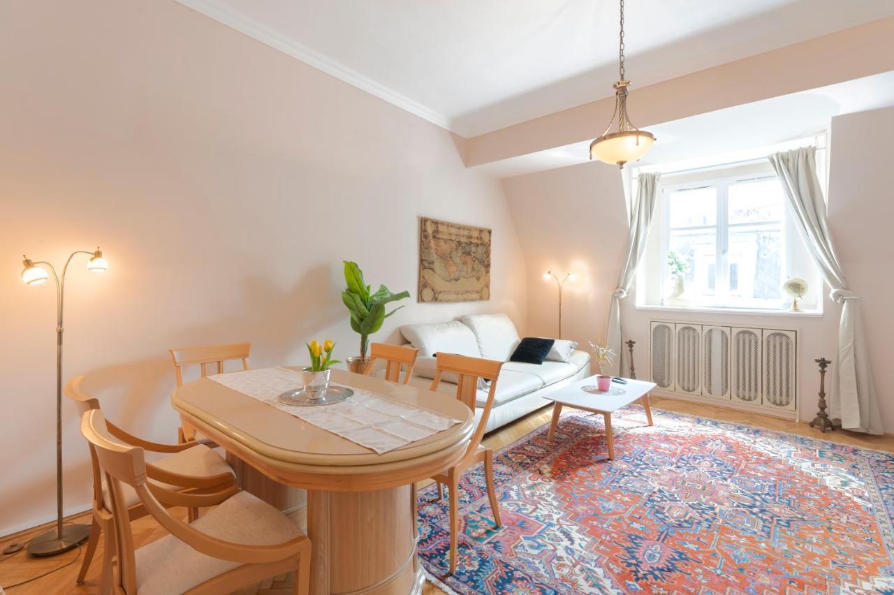 Opera & Basilica 2 Bedrooms With Balcony Budapešť Exteriér fotografie